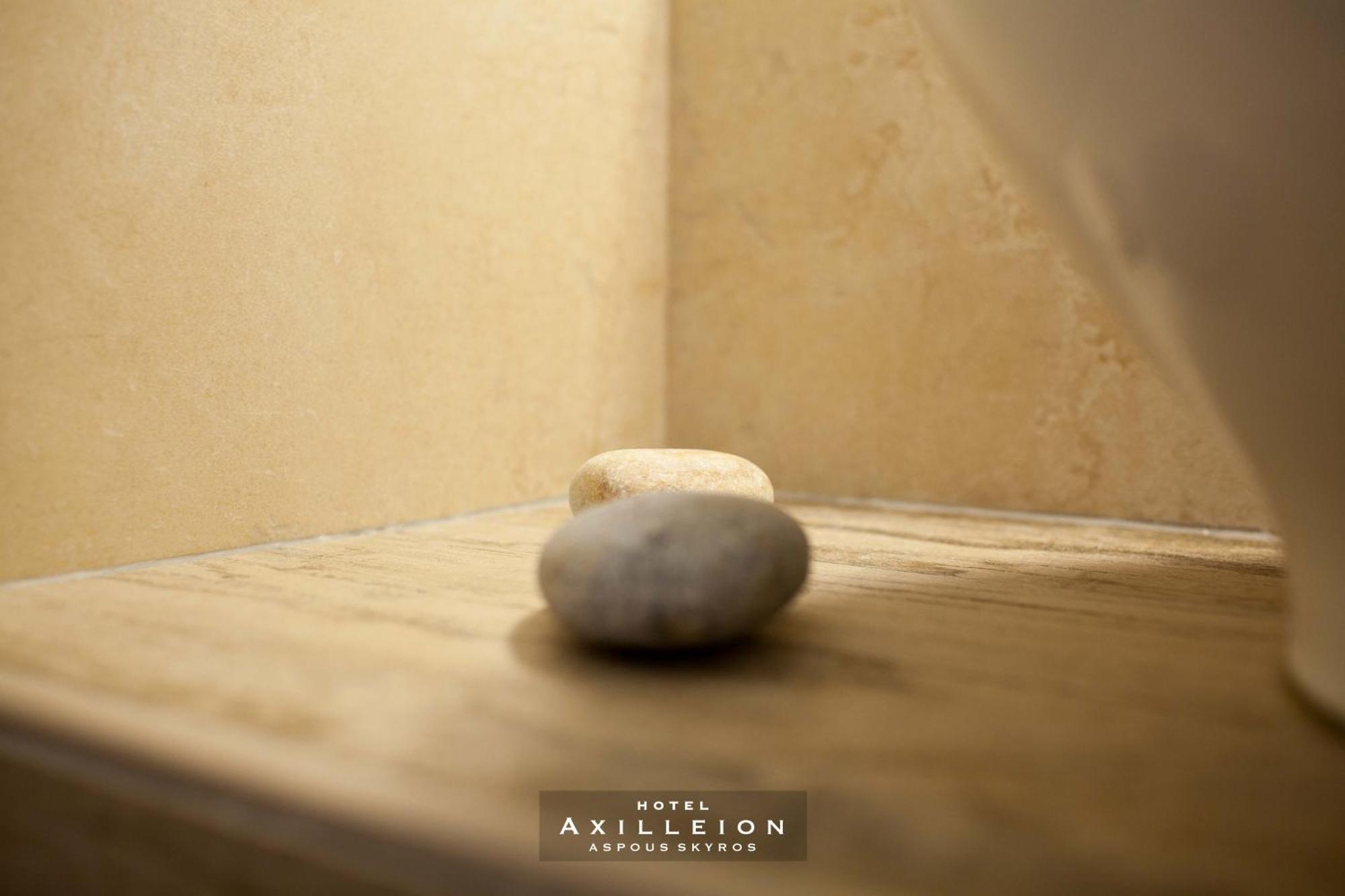 Achilleion Hotel Szkírosz Kültér fotó