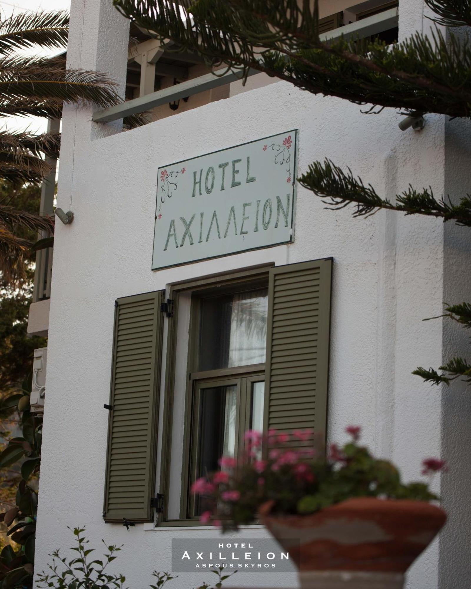 Achilleion Hotel Szkírosz Kültér fotó