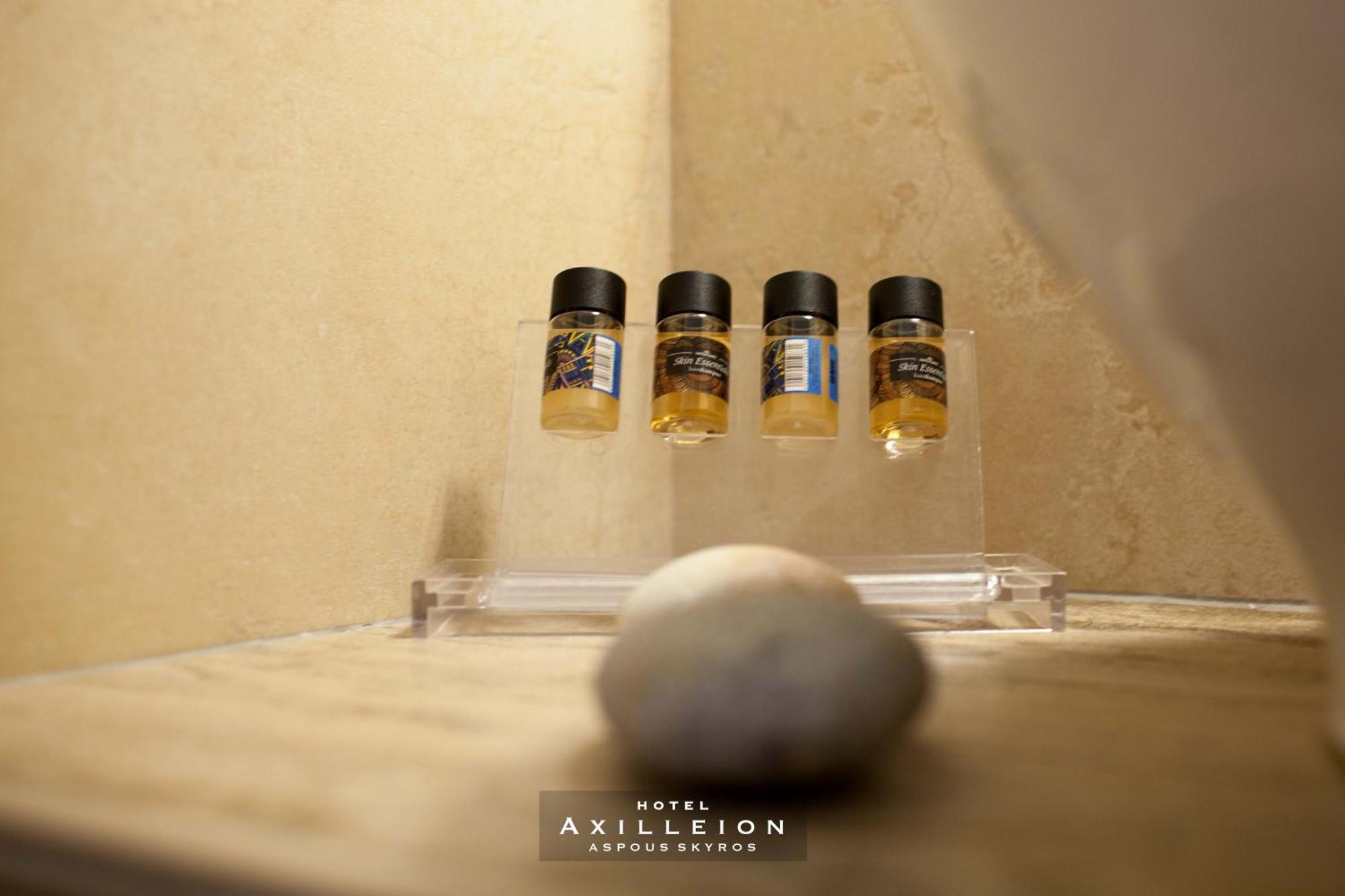 Achilleion Hotel Szkírosz Kültér fotó