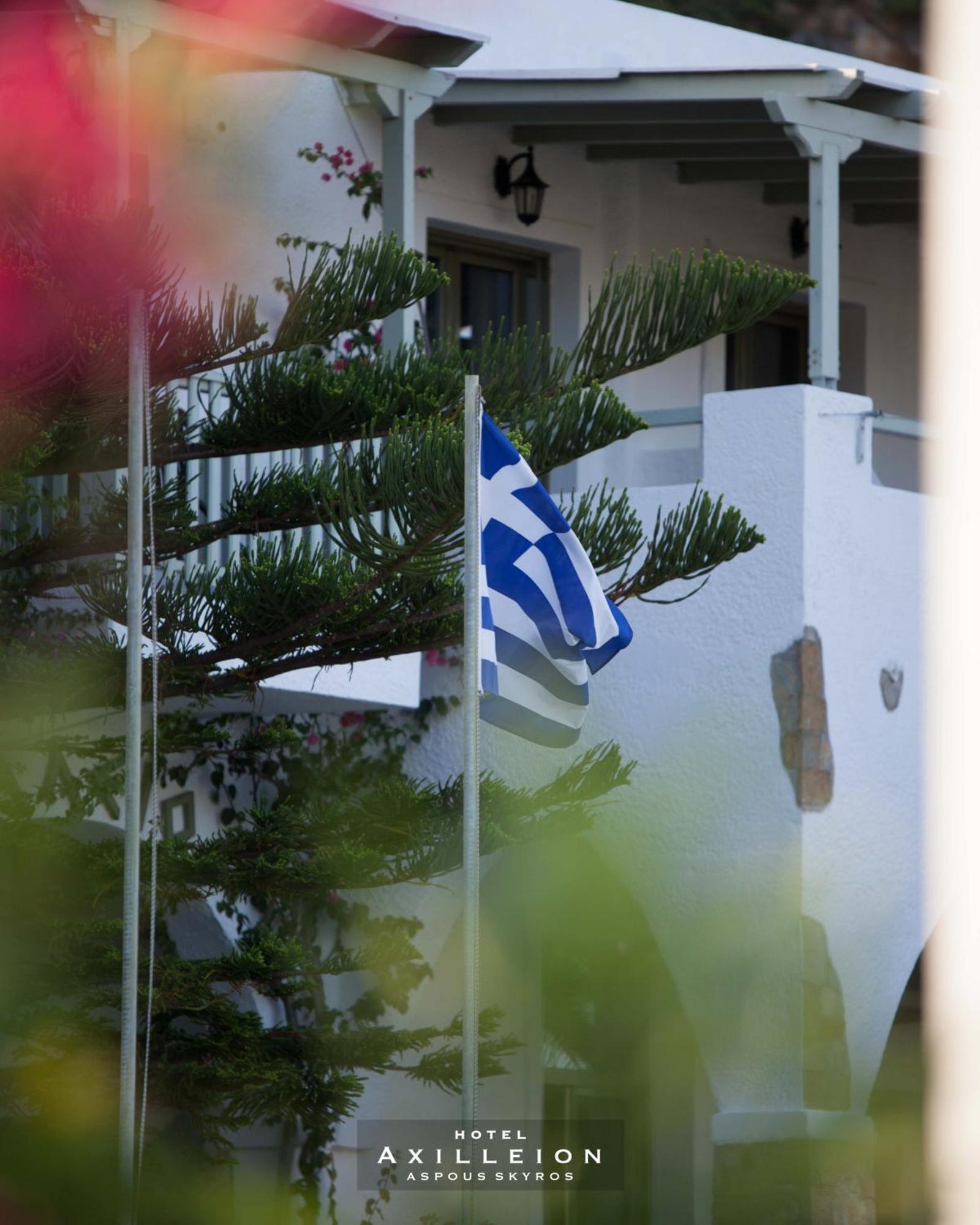 Achilleion Hotel Szkírosz Kültér fotó