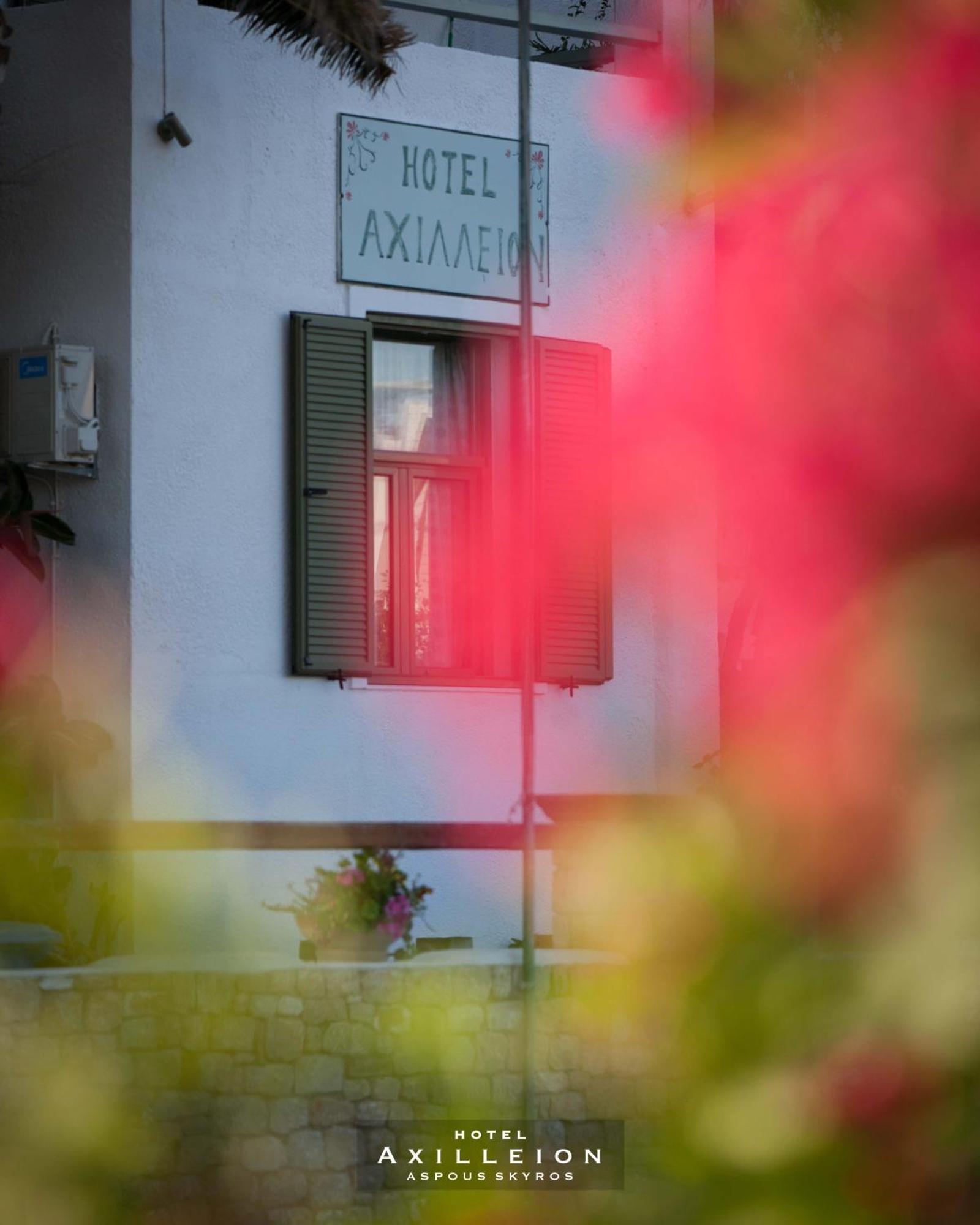 Achilleion Hotel Szkírosz Kültér fotó